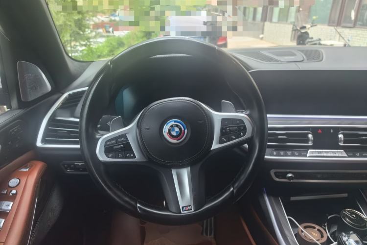 Used BMW X7 2021 xDrive40i Luxury M Sport Package Steering Wheel