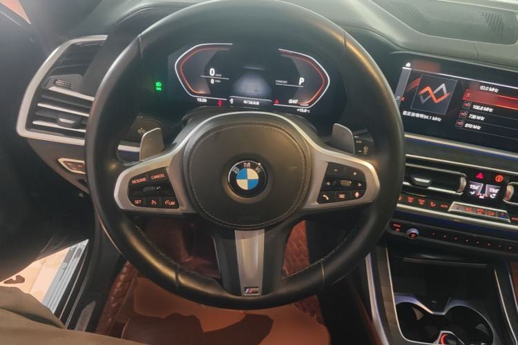 Used BMW X7 2021 xDrive40i Luxury M Sport Package Steering Wheel