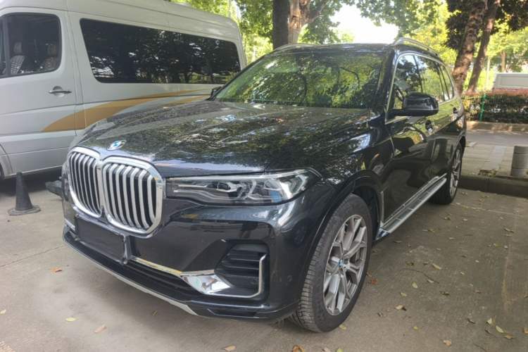 Used BMW X7 2021 xDrive40i Luxury Package with Leading Features Guazi used car, China used car export, Used car for sale, Used cars, Cheapest cars for sale
