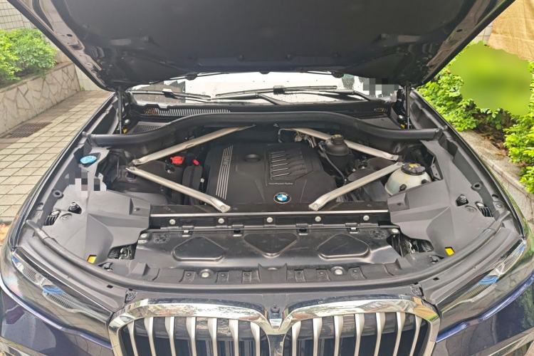 Used BMW X7 2021 xDrive40i Executive Model with M Sport Package Engine Bay