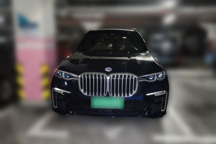 Used BMW X7 2021 xDrive40i Executive Model with M Sport Package Front