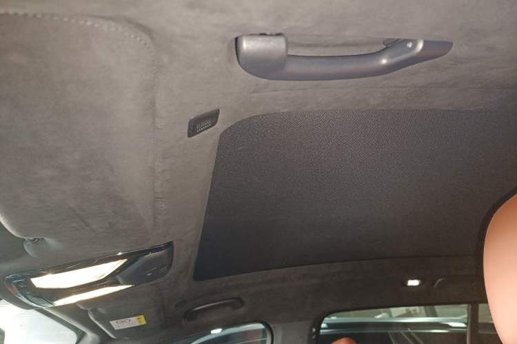 Used BMW X7 2021 xDrive40i Luxury M Sport Package Headliner