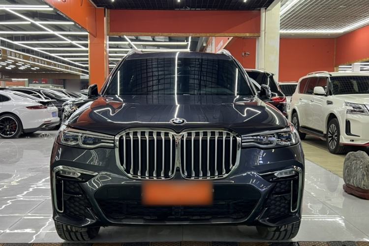 Used BMW X7 2021 xDrive40i Luxury M Sport Package Exterior 1