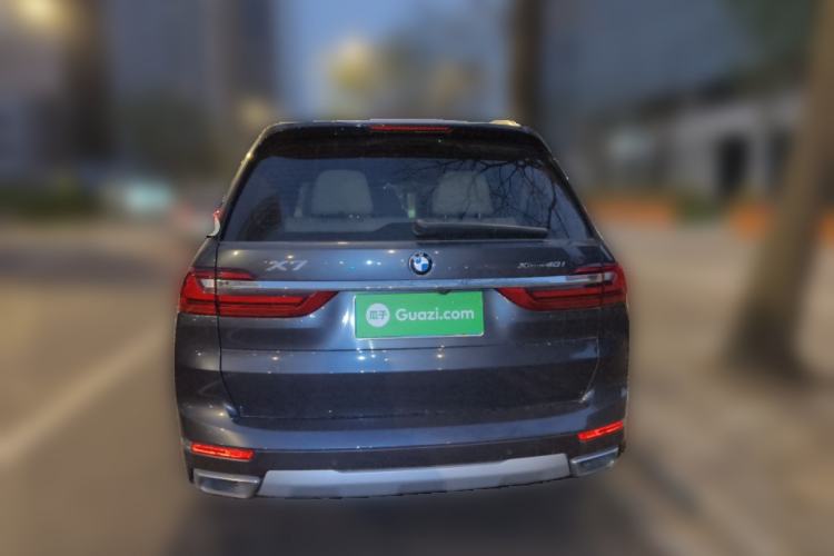 Used BMW X7 2021 xDrive40i Luxury Package with Premium Features Rear