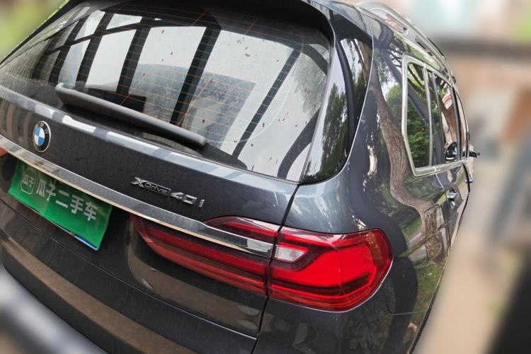 Used BMW X7 2021 xDrive40i Executive Luxury Package Rear Right 45 Deg