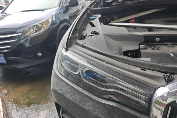 Used BMW X7 2021 xDrive40i Executive Luxury Package Right Front Headlight