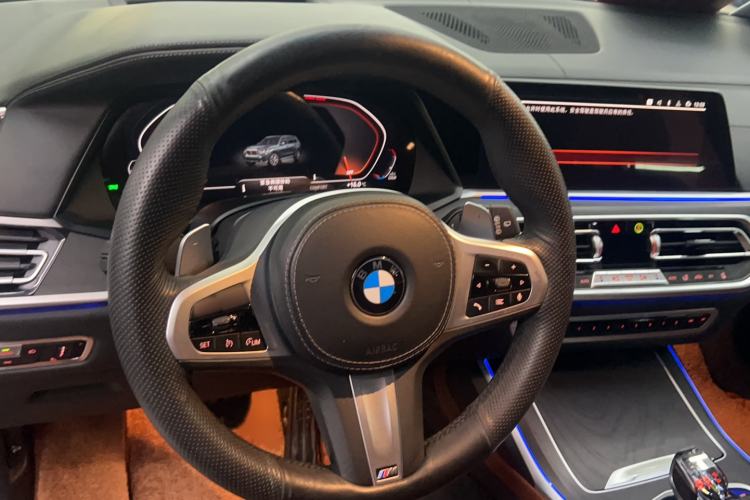 Used BMW X7 2021 xDrive40i Luxury M Sport Package Steering Wheel
