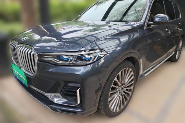 Used BMW X7 2021 xDrive40i Executive Luxury Package