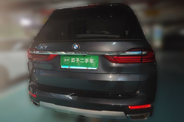 Used BMW X7 2021 xDrive40i Luxury Package with Leading Features Rear