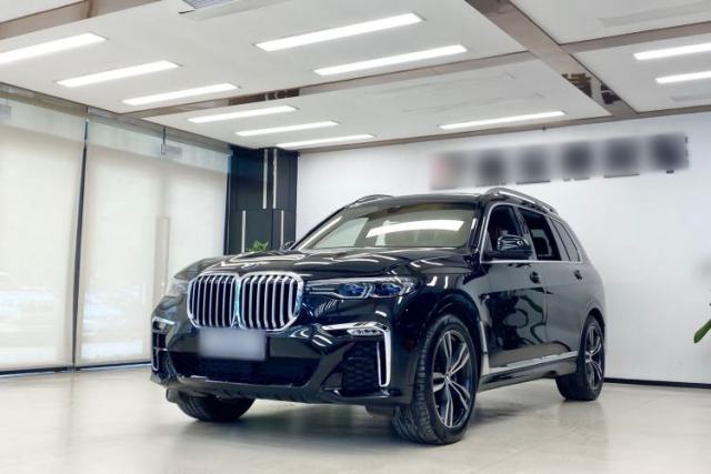 Used BMW X7 2022 xDrive40i Luxury M Sport Package