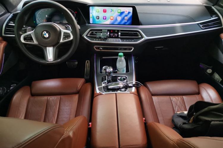 Used BMW X7 2022 xDrive40i Luxury M Sport Package Center Console