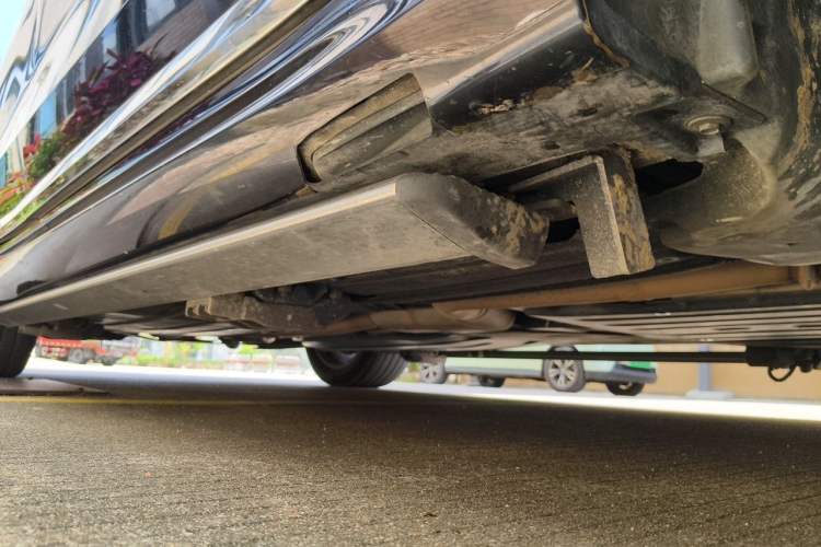 Used BMW X7 2022 xDrive40i Luxury M Sport Package Chassis Front Right