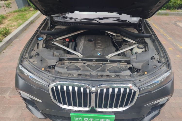 Used BMW X7 2022 xDrive40i Executive M Sport Package Engine Bay