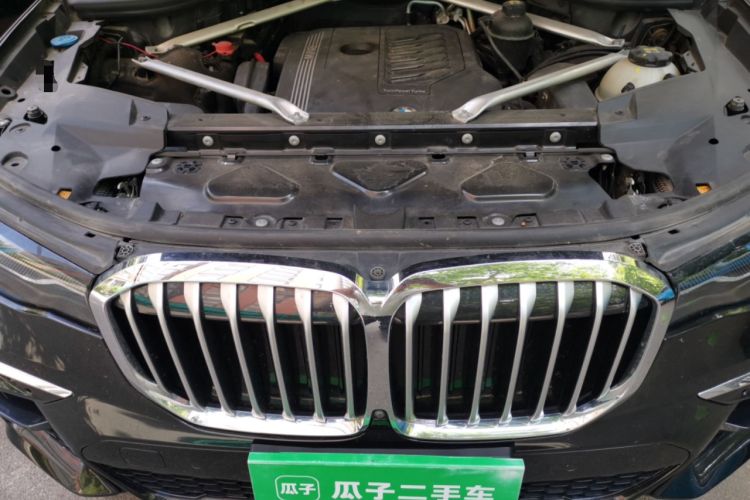 Used BMW X7 2022 xDrive40i Luxury M Sport Package Engine Bay