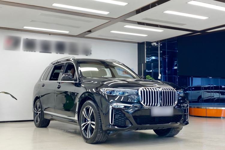 Used BMW X7 2022 xDrive40i Luxury M Sport Package Exterior 1