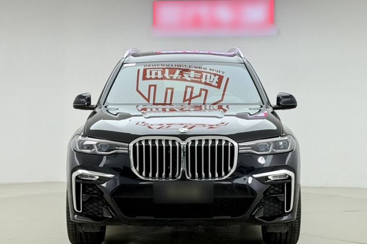 Used BMW X7 2022 xDrive40i Luxury M Sport Package Exterior 1