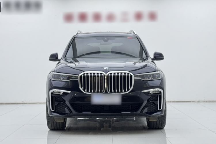 Used BMW X7 2022 xDrive40i Luxury M Sport Package Exterior 1
