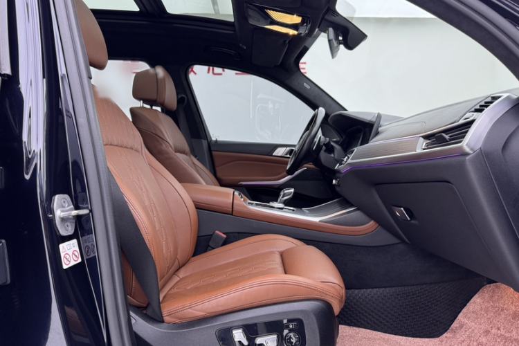 Used BMW X7 2022 xDrive40i Luxury M Sport Package Exterior 13