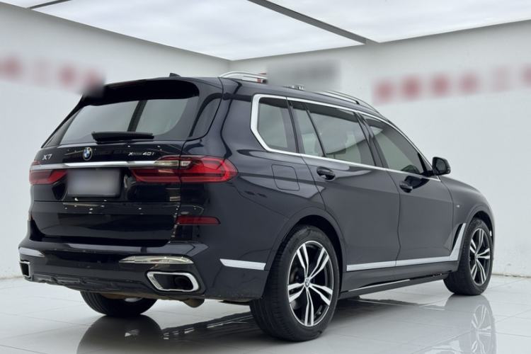 Used BMW X7 2022 xDrive40i Luxury M Sport Package Exterior 6