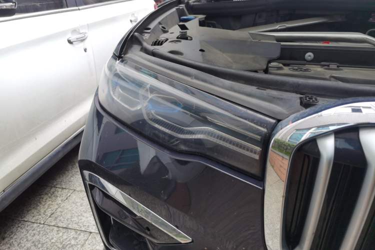 Used BMW X7 2022 xDrive40i Executive M Sport Package Exterior 6