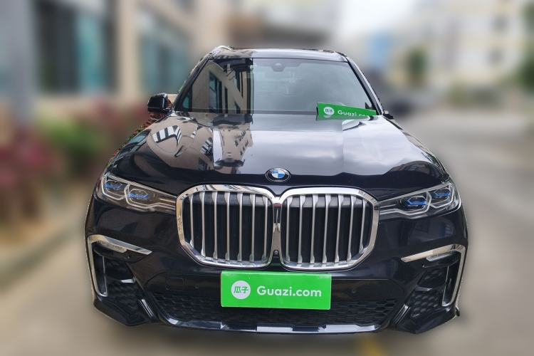 Used BMW X7 2022 xDrive40i Luxury M Sport Package Front