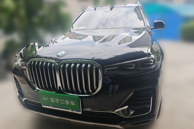Used BMW X7 2022 xDrive40i Luxury Package with Leading Features Front