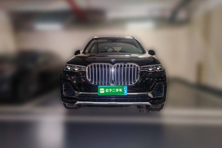Used BMW X7 2022 xDrive40i Luxury Package with Leading Features Front
