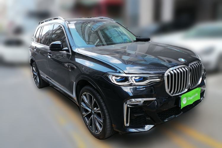 Used BMW X7 2022 xDrive40i Executive M Sport Package Front Right 45 Deg