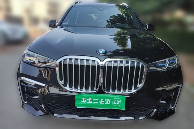 Used BMW X7 2022 xDrive40i Luxury M Sport Package Front