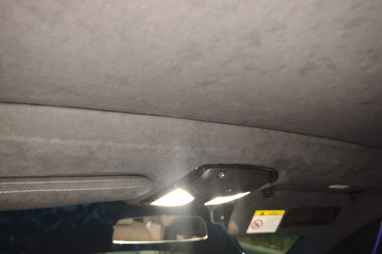 Used BMW X7 2022 xDrive M50i Headliner