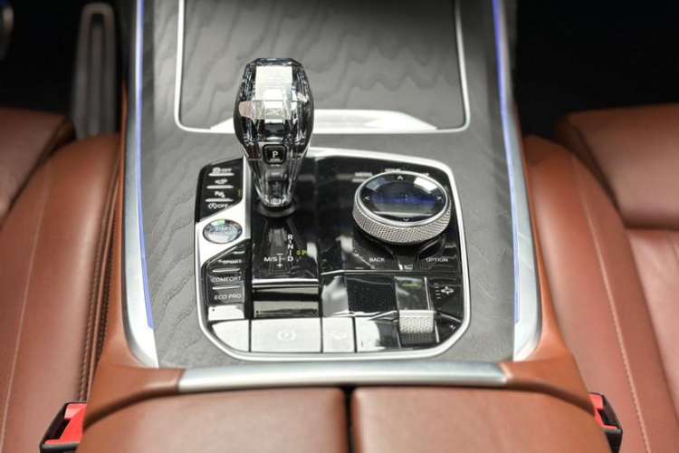 Used BMW X7 2022 xDrive40i Luxury M Sport Package Interior 3