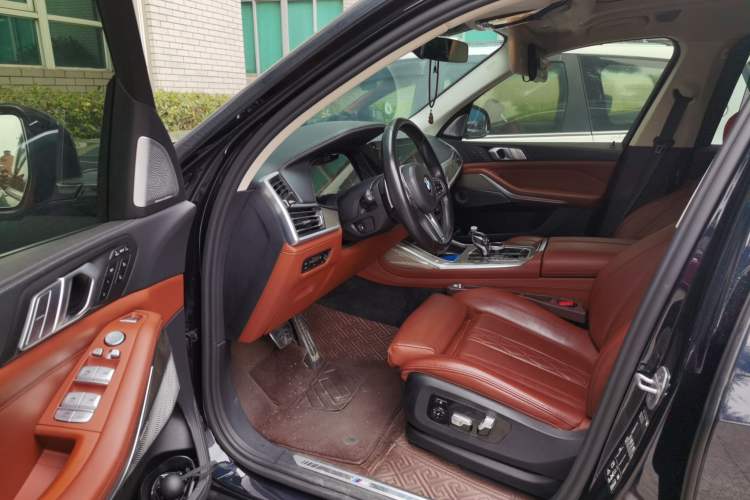 Used BMW X7 2022 xDrive40i Executive M Sport Package Interior 3