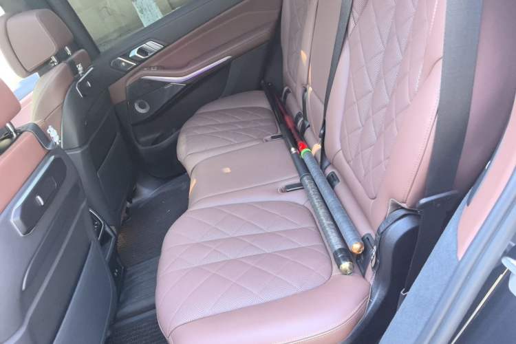 Used BMW X7  Left Rear Seat