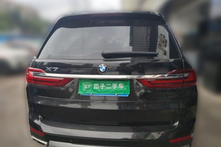 Used BMW X7 2022 xDrive40i Luxury Package with Leading Features Rear