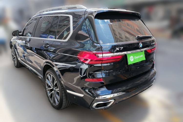 Used BMW X7 2022 xDrive40i Executive M Sport Package Rear Left 45 Deg