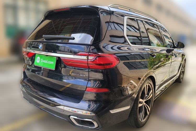 Used BMW X7 2022 xDrive40i Luxury M Sport Package Rear Right 45 Deg