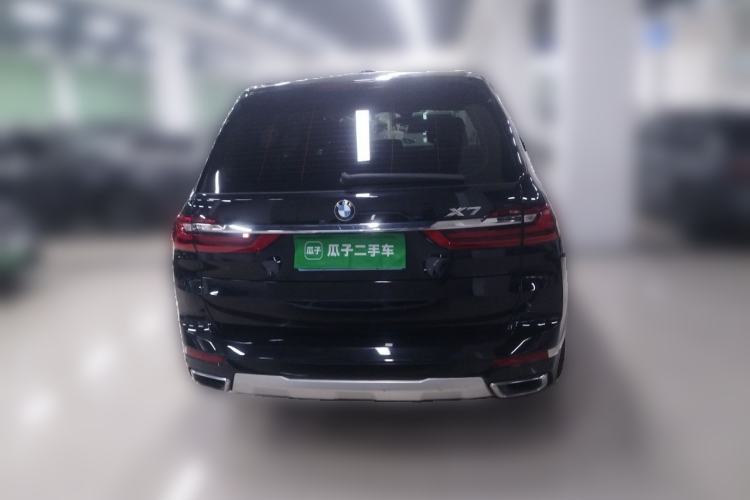 Used BMW X7 2022 xDrive40i Luxury Package with Leading Features Rear