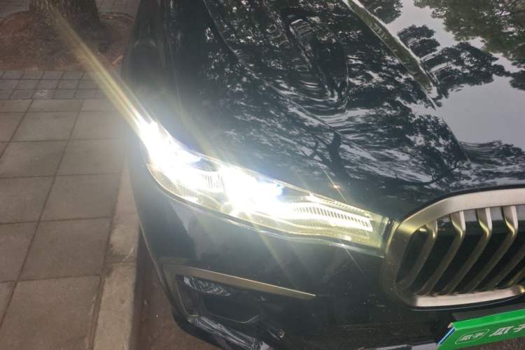 Used BMW X7 2022 xDrive M50i Right Front Headlight
