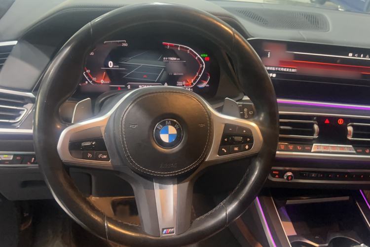Used BMW X7 2022 xDrive40i Luxury M Sport Package Steering Wheel