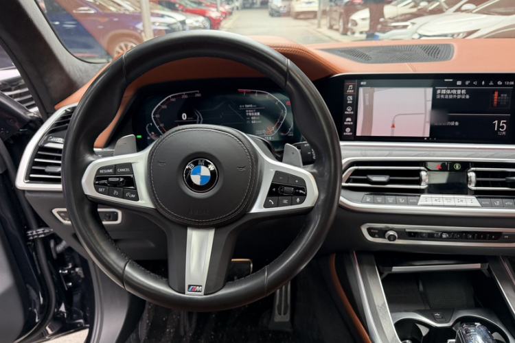 Used BMW X7 2022 xDrive40i Luxury M Sport Package Steering Wheel