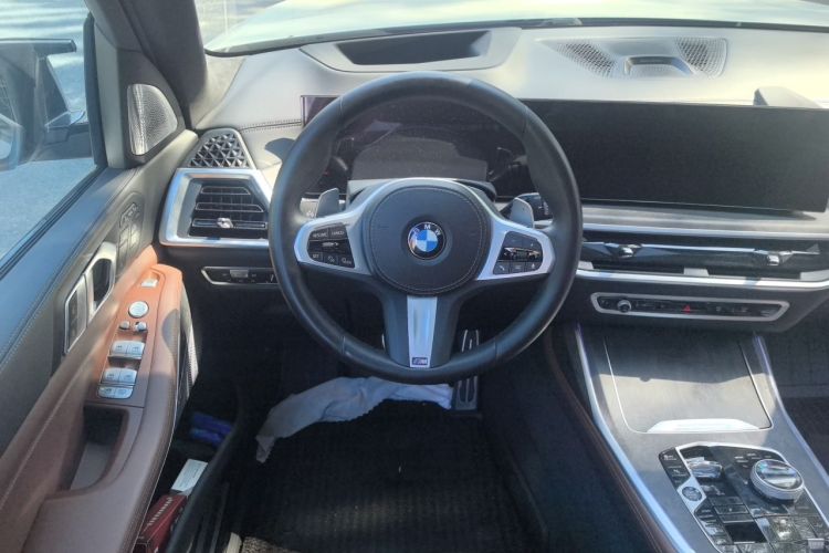 Used BMW X7  Steering Wheel