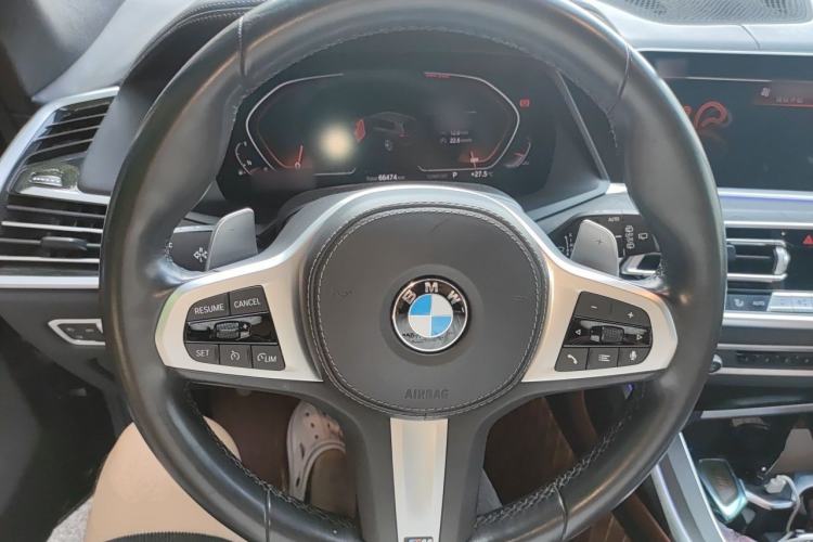 Used BMW X7 2022 xDrive40i Luxury M Sport Package Steering Wheel