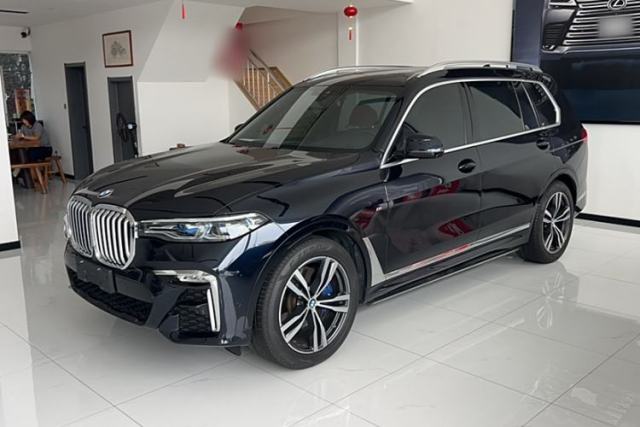 Used BMW X7 2022 xDrive40i Luxury M Sport Package