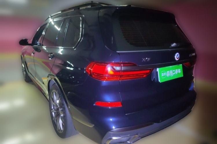 Used BMW X7 2022 xDrive M50i Rear Left 45 Deg