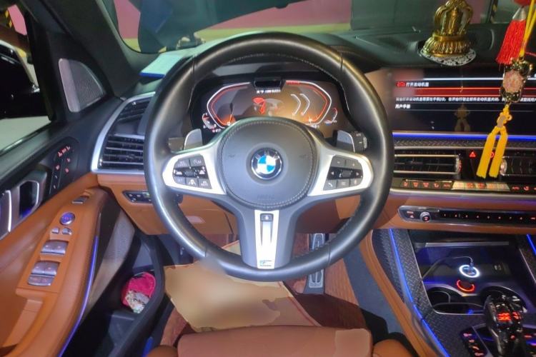 Used BMW X7 2022 xDrive M50i Steering Wheel