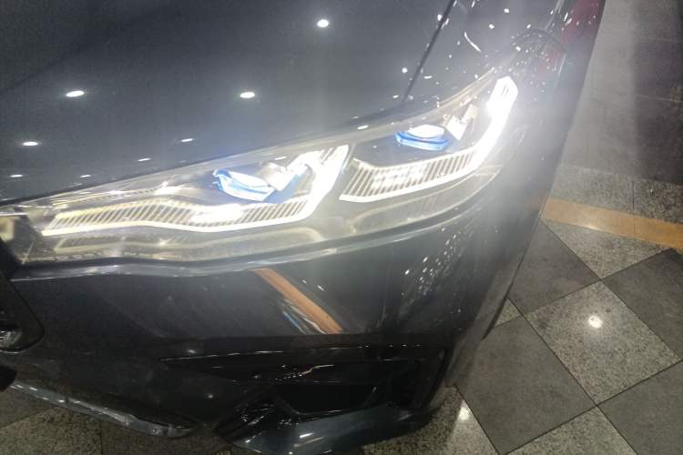 Used BMW X7 2022 xDrive40i Luxury M Sport Package Left Front Headlight