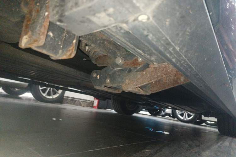 Used BMW X7 2022 xDrive40i Luxury M Sport Package Left Side Sill
