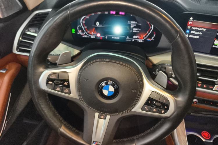 Used BMW X7 2022 xDrive40i Executive M Sport Package Steering Wheel