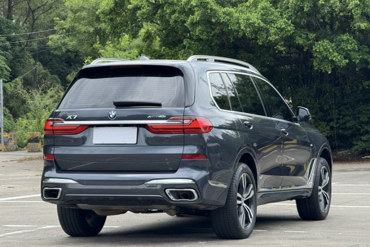 Used BMW X7 2022 xDrive40i Luxury M Sport Package Exterior 1