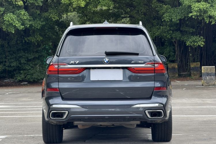 Used BMW X7 2022 xDrive40i Luxury M Sport Package Exterior 7
